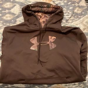 Under Armour Camo Hooded Sweatshirt - Like New
